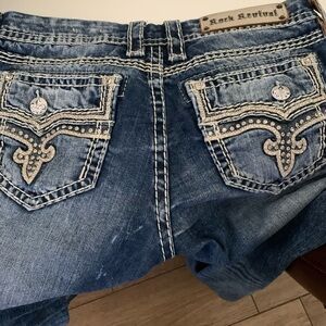 Rock Revival women’s jeans. Size 29 Danelle straight length 31.